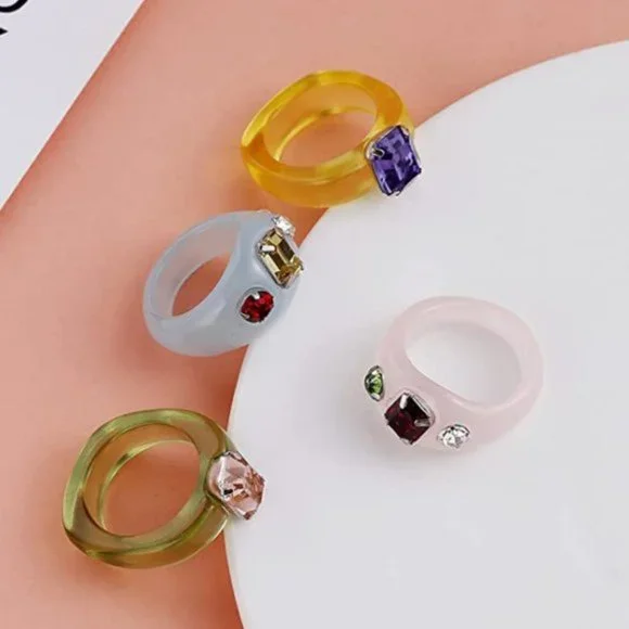BRANDY MELVILLE 15 Pcs Colorful Rhinestone Resin Cute Trendy Chunky Rings - Picture 6 of 7